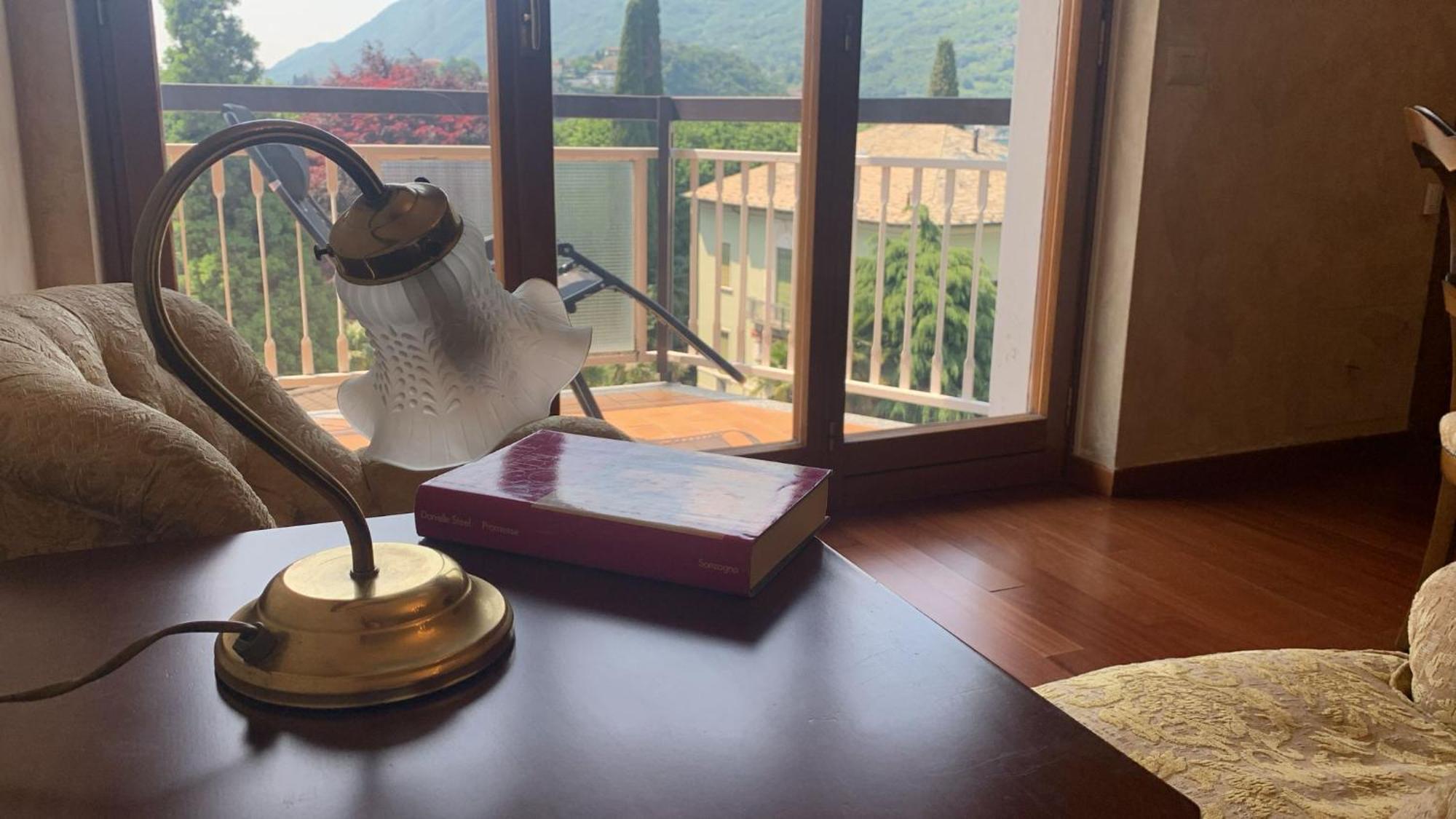 Big Romantic Lake View & Terrace Apartment Lecco Luaran gambar