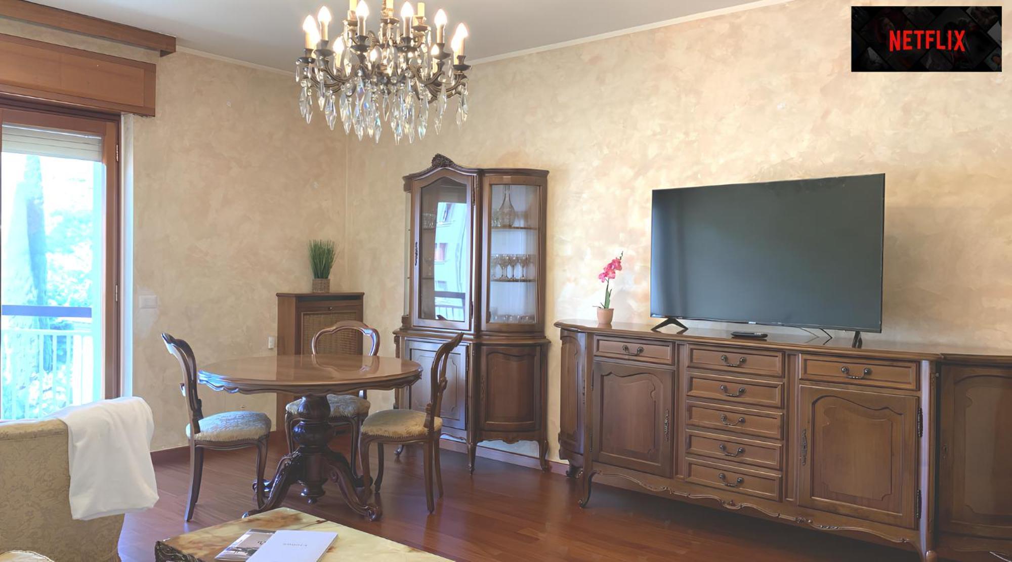 Big Romantic Lake View & Terrace Apartment Lecco Luaran gambar